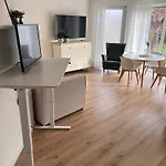 公寓 Am Bahnhof - Self Check-in - Terrasse Niederdorla