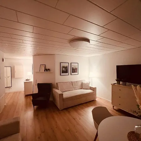 Am Bahnhof - Self Check-in - Terrasse Apartment Niederdorla