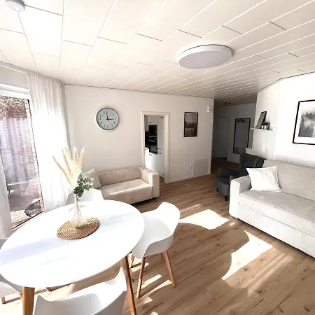 Am Bahnhof - Self Check-in - Terrasse