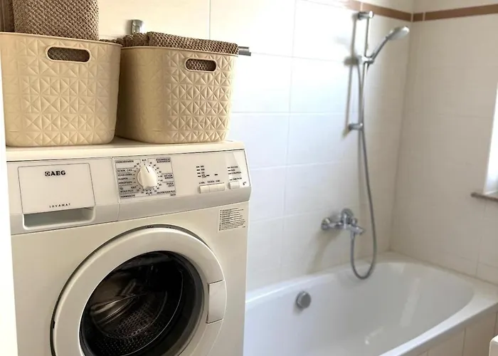 Am Bahnhof - Self Check-in - Terrasse Apartment Niederdorla